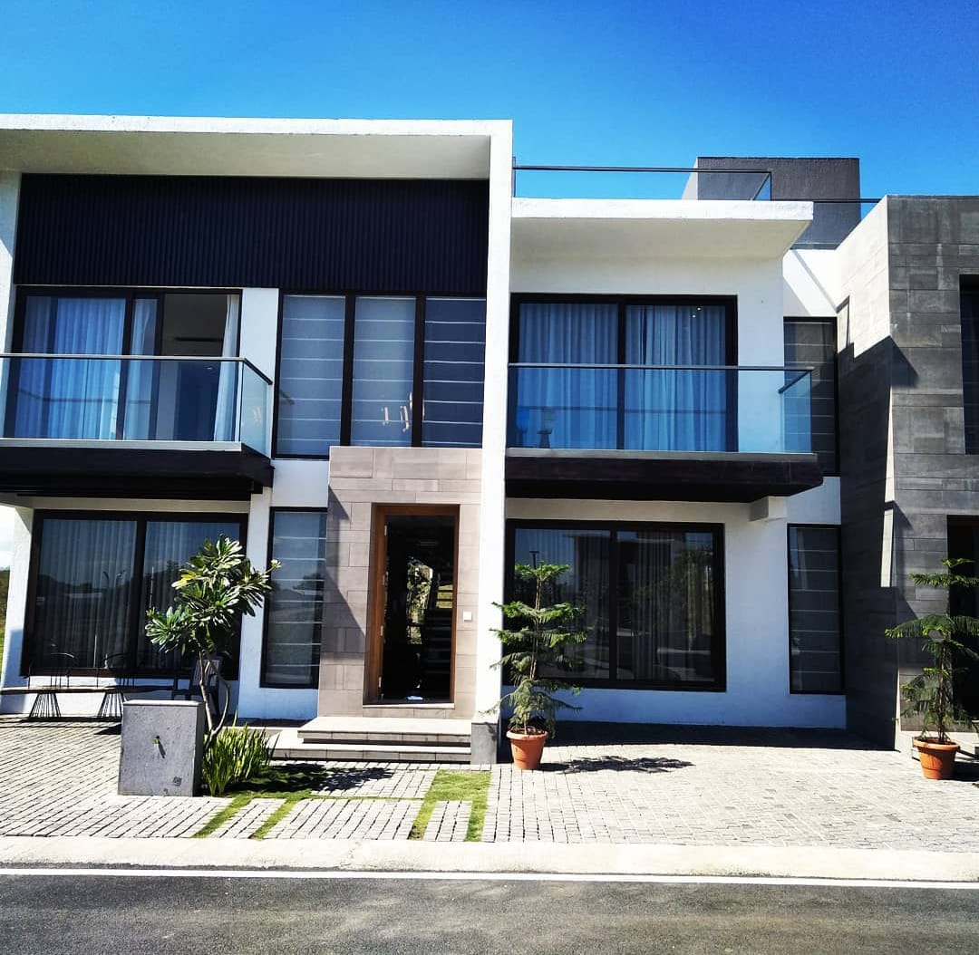 WhatsApp Image 2025-11-18 at 9.42.20 PM